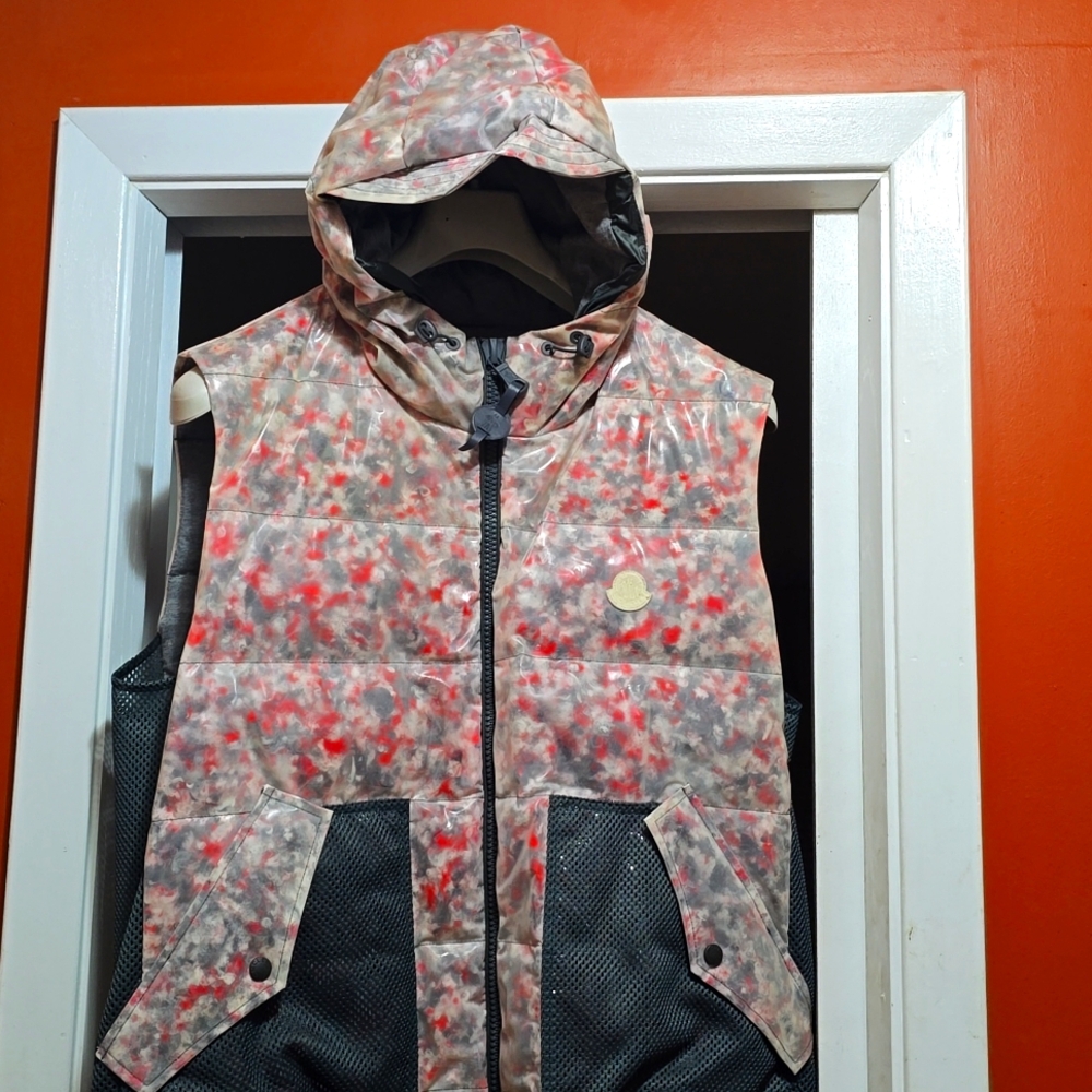 Moncler hooded vest "Red Camo"